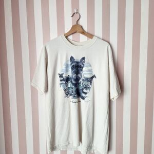 Gildan White Dog Graphic T-Shirt